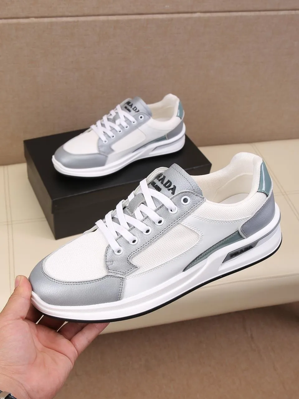 Batch 440 🕷️🕷️【PRADA】Prada's new men's fashionable casual shoes🇨🇳original quality, high-end boutique💯exquisite details,🌶🌶original lightweight, wear-resistant and non-slip original outsole, comfortable to wear🎋classic craftsmanship, fine workmanship, worth owning Code number: 38-44 Large quantities in stock